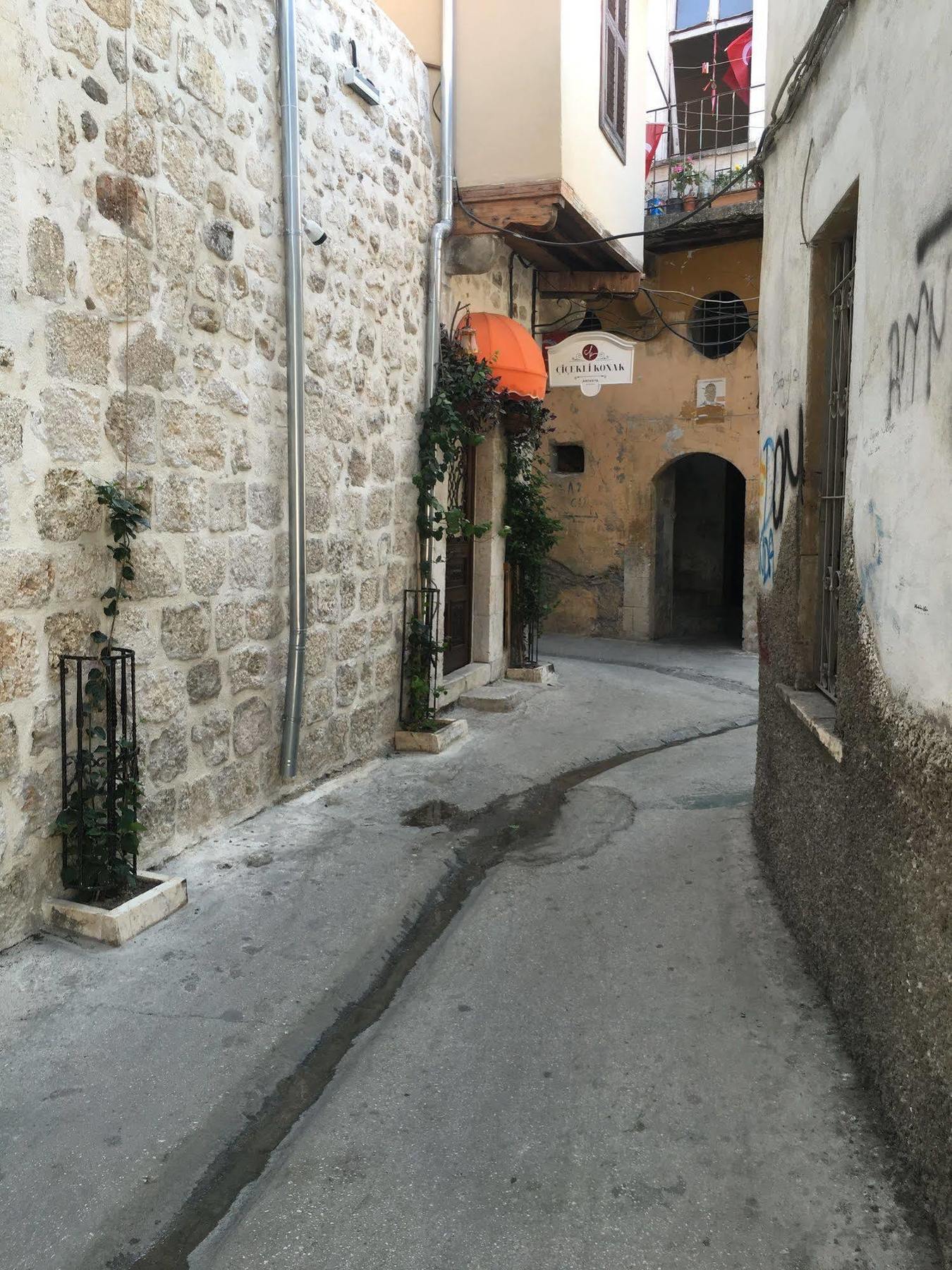 Готель Cicekli Konak Antakya Екстер'єр фото